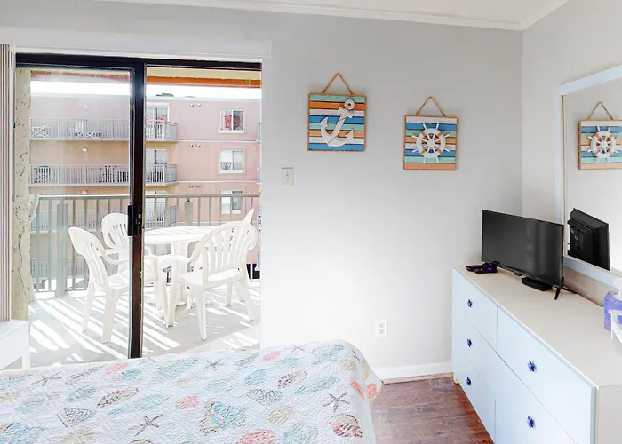 Surfs Edge 400 Apartment